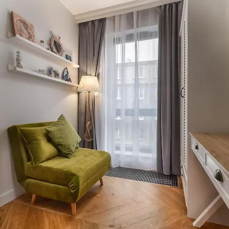 Comfort 10 Lutego *