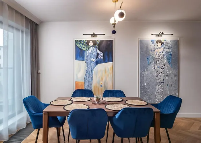 Comfort 10 Lutego * Gdynia